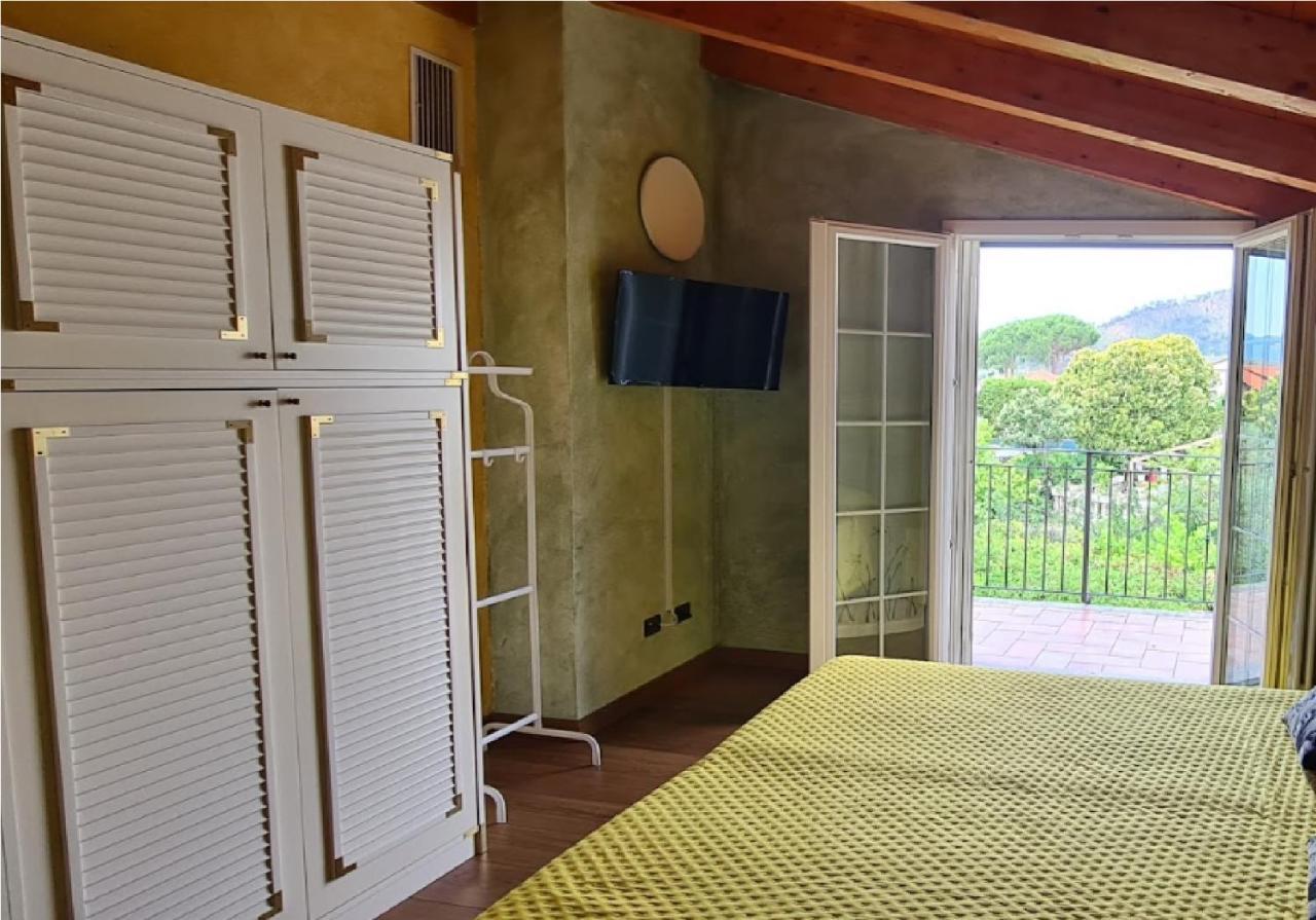 La Terrazza Sui Limoni - Suite Degli Ospiti - Mare, Escursioni A Piedi O Bike, Falesie Per Arrampicate Cisano sul Neva Εξωτερικό φωτογραφία